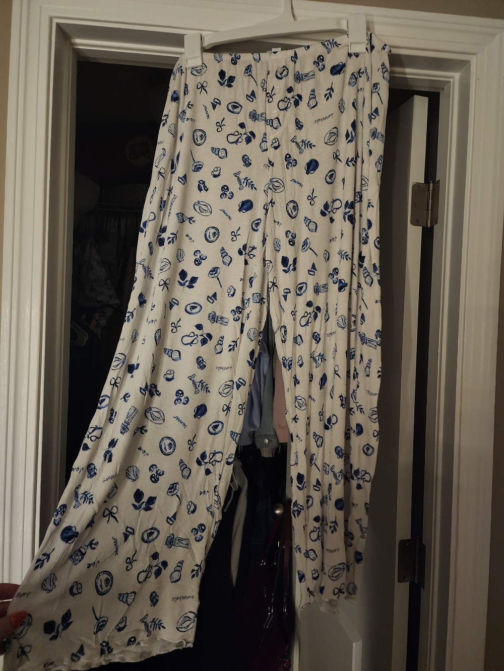 Colsie White Top with Blue Camera Print